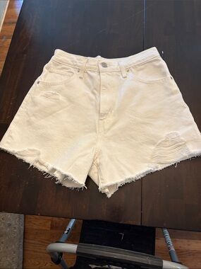 Levi's White High-Rise Frayed Hem Denim Shorts